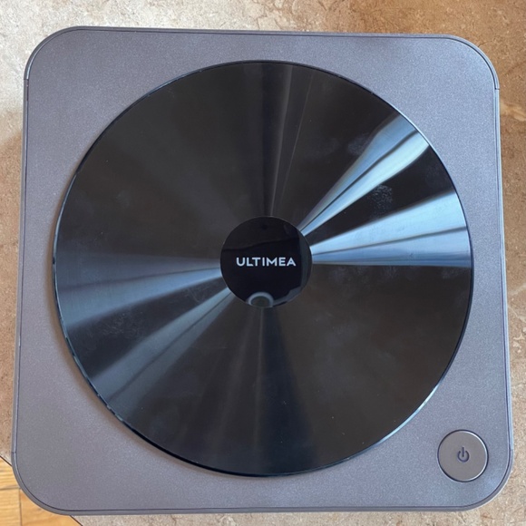 Ultimea Apollo P40 Projector - Picture 2 of 8